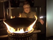 extant_StarTrek_VOY_6x25-TheHauntingOfDeckTwelve_02077.jpg