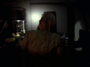 extant_StarTrek_VOY_6x25-TheHauntingOfDeckTwelve_02096.jpg