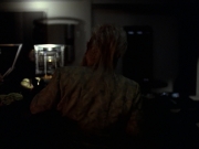 extant_StarTrek_VOY_6x25-TheHauntingOfDeckTwelve_02097.jpg