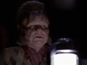 extant_StarTrek_VOY_6x25-TheHauntingOfDeckTwelve_02264.jpg