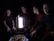 Filename=extant_StarTrek_VOY_6x25-TheHauntingOfDeckTwelve_02282.jpg
Filesize=147KiB
Dimensions=1200x900
Date added=Jan 03, 2020 extant_StarTrek_VOY_6x25-TheHauntingOfDeckTwelve_02282.jpg