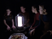 Filename=extant_StarTrek_VOY_6x25-TheHauntingOfDeckTwelve_02287.jpg
Filesize=149KiB
Dimensions=1200x900
Date added=Jan 03, 2020 extant_StarTrek_VOY_6x25-TheHauntingOfDeckTwelve_02287.jpg