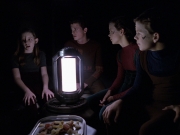 Filename=extant_StarTrek_VOY_6x25-TheHauntingOfDeckTwelve_02290.jpg
Filesize=156KiB
Dimensions=1200x900
Date added=Jan 03, 2020 extant_StarTrek_VOY_6x25-TheHauntingOfDeckTwelve_02290.jpg
