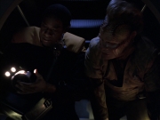extant_StarTrek_VOY_6x25-TheHauntingOfDeckTwelve_02386.jpg
