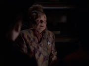 extant_StarTrek_VOY_6x25-TheHauntingOfDeckTwelve_02457.jpg