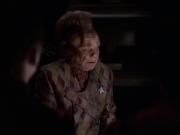 extant_StarTrek_VOY_6x25-TheHauntingOfDeckTwelve_02460.jpg