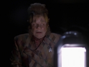 extant_StarTrek_VOY_6x25-TheHauntingOfDeckTwelve_02474.jpg