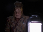 extant_StarTrek_VOY_6x25-TheHauntingOfDeckTwelve_02476.jpg