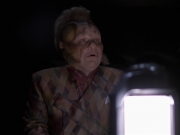 extant_StarTrek_VOY_6x25-TheHauntingOfDeckTwelve_02478.jpg