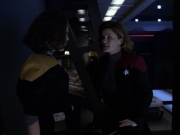 extant_StarTrek_VOY_6x25-TheHauntingOfDeckTwelve_02625.jpg