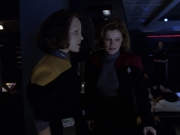 extant_StarTrek_VOY_6x25-TheHauntingOfDeckTwelve_02626.jpg