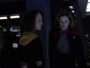 extant_StarTrek_VOY_6x25-TheHauntingOfDeckTwelve_02628.jpg