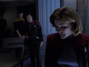 extant_StarTrek_VOY_6x25-TheHauntingOfDeckTwelve_02652.jpg