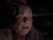 extant_StarTrek_VOY_6x25-TheHauntingOfDeckTwelve_03029.jpg