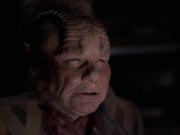 extant_StarTrek_VOY_6x25-TheHauntingOfDeckTwelve_03039.jpg