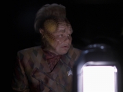 extant_StarTrek_VOY_6x25-TheHauntingOfDeckTwelve_03061.jpg