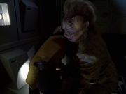 extant_StarTrek_VOY_6x25-TheHauntingOfDeckTwelve_03161.jpg