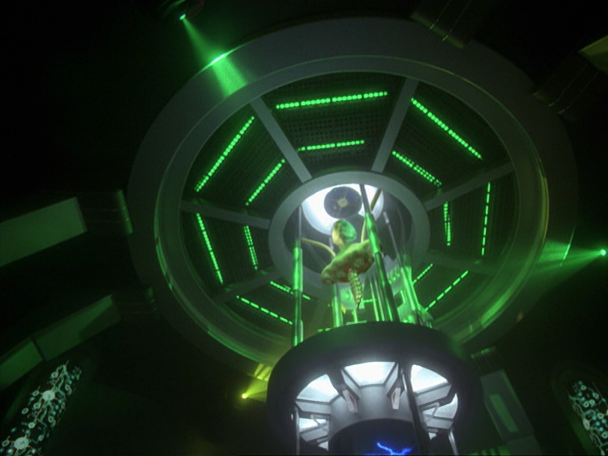 extant_StarTrek_VOY_6x26-UnimatrixZeroPart1_00118.jpg
