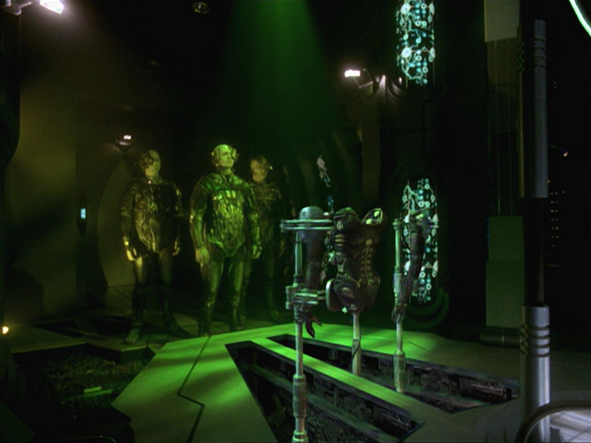 extant_StarTrek_VOY_6x26-UnimatrixZeroPart1_00133.jpg