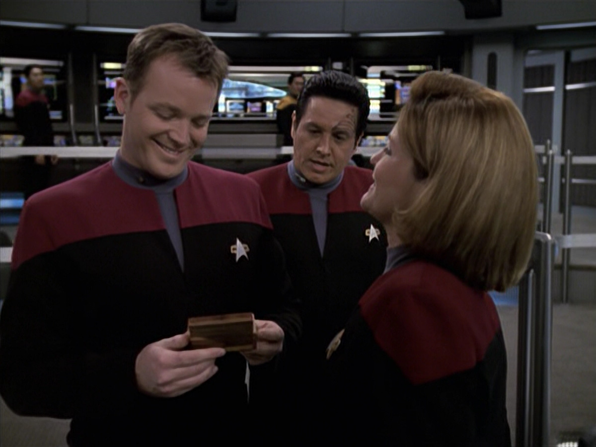 extant_StarTrek_VOY_6x26-UnimatrixZeroPart1_00667.jpg