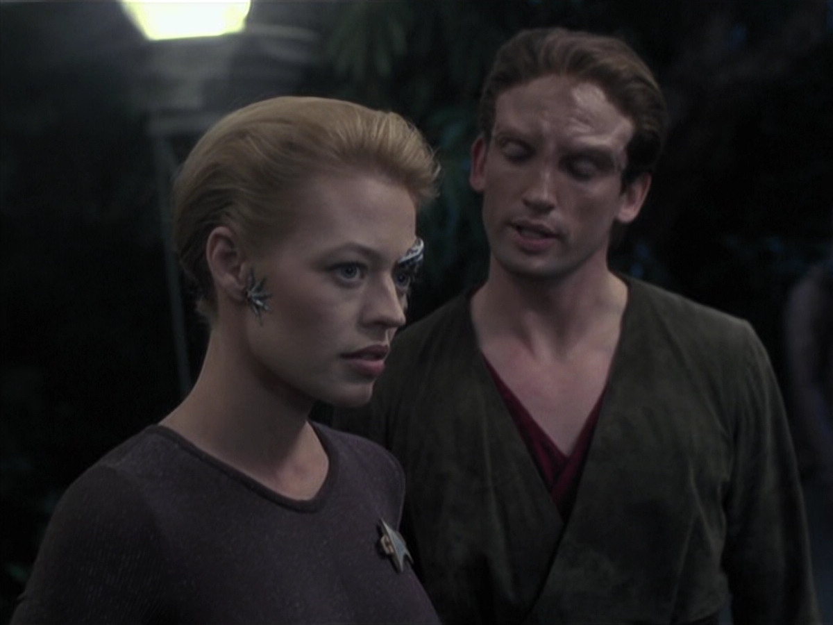 extant_StarTrek_VOY_6x26-UnimatrixZeroPart1_01306.jpg