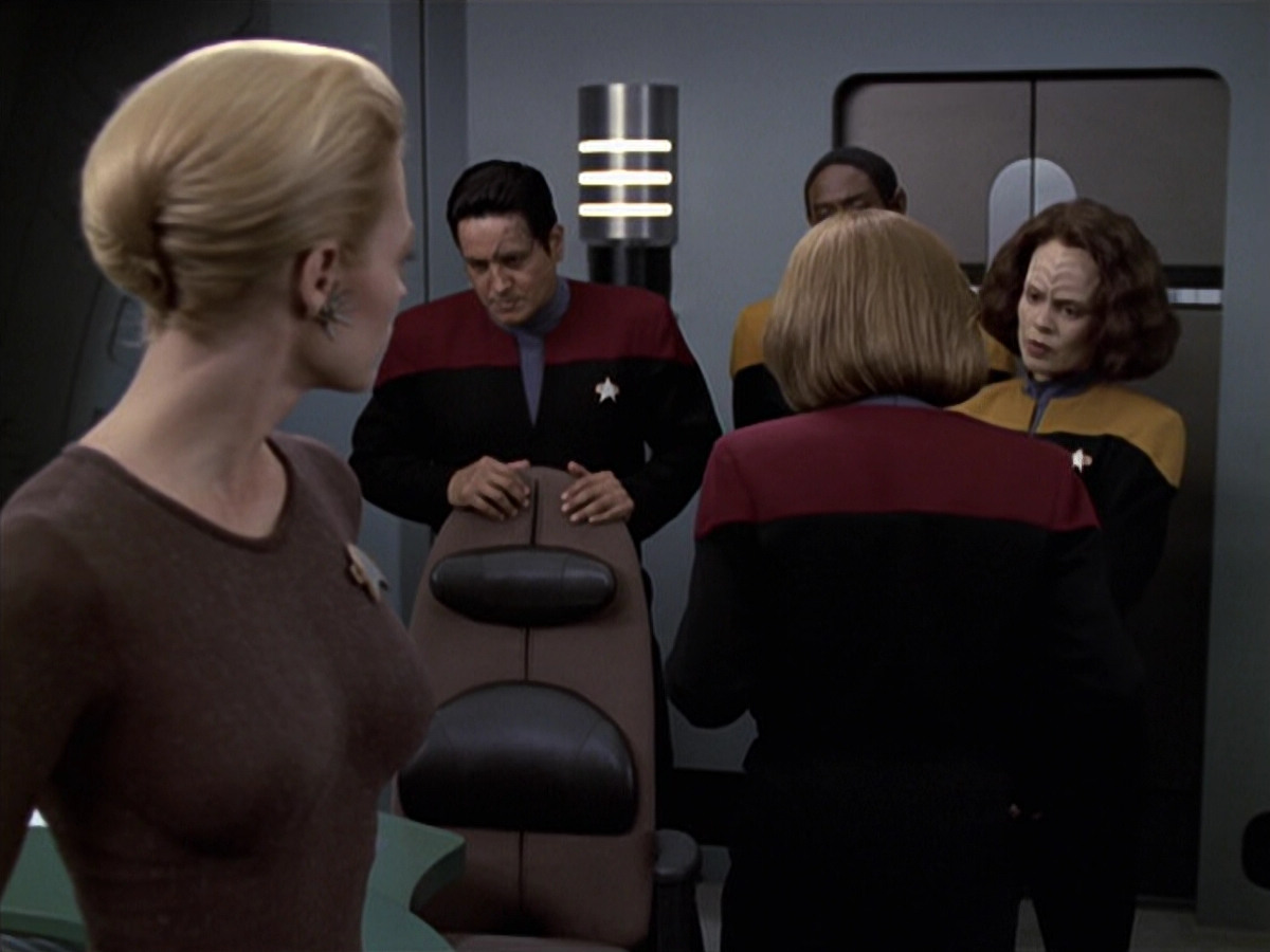 extant_StarTrek_VOY_6x26-UnimatrixZeroPart1_01565.jpg