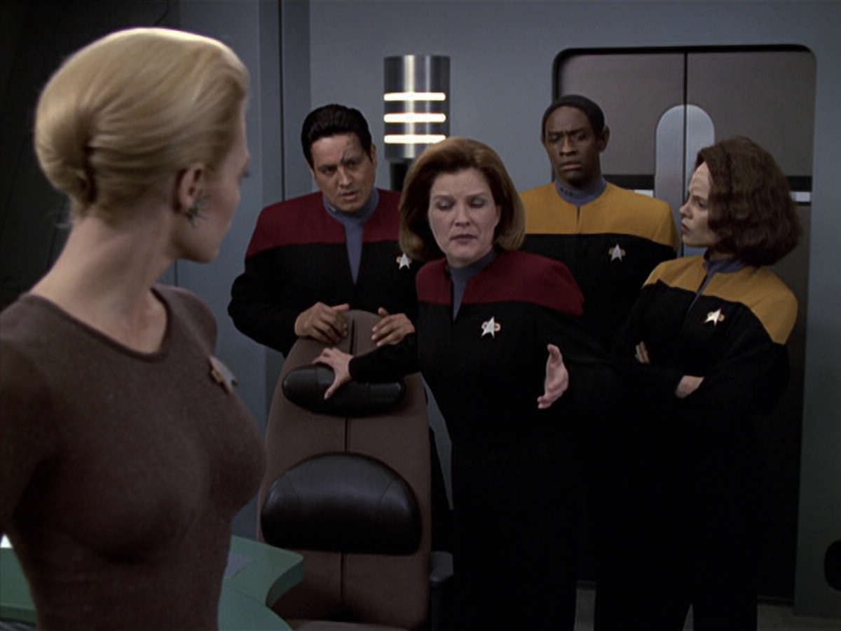 extant_StarTrek_VOY_6x26-UnimatrixZeroPart1_01570.jpg