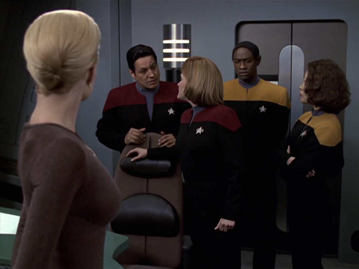 extant_StarTrek_VOY_6x26-UnimatrixZeroPart1_01574.jpg