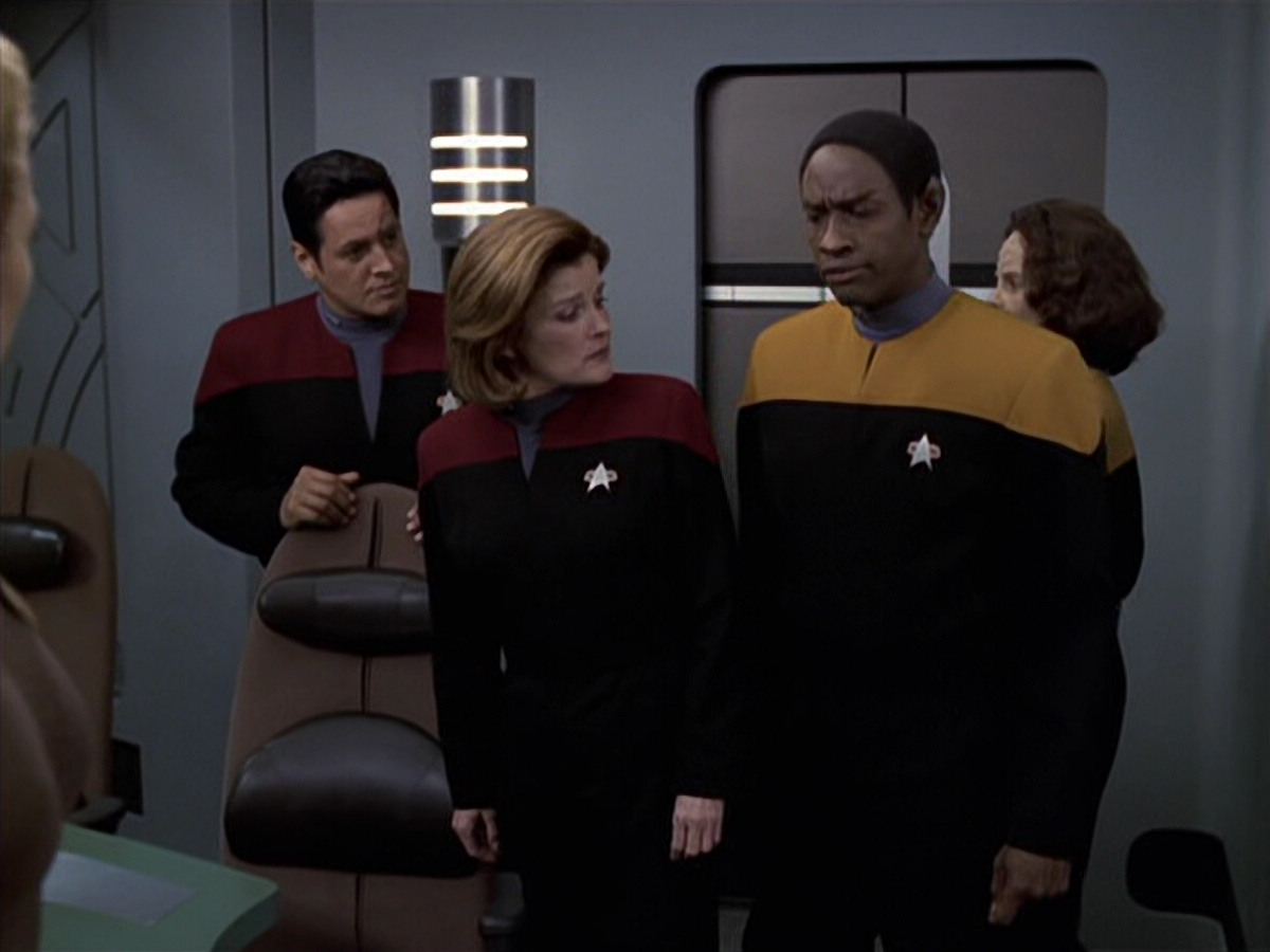 extant_StarTrek_VOY_6x26-UnimatrixZeroPart1_01579.jpg