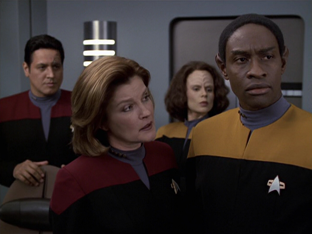 extant_StarTrek_VOY_6x26-UnimatrixZeroPart1_01598.jpg