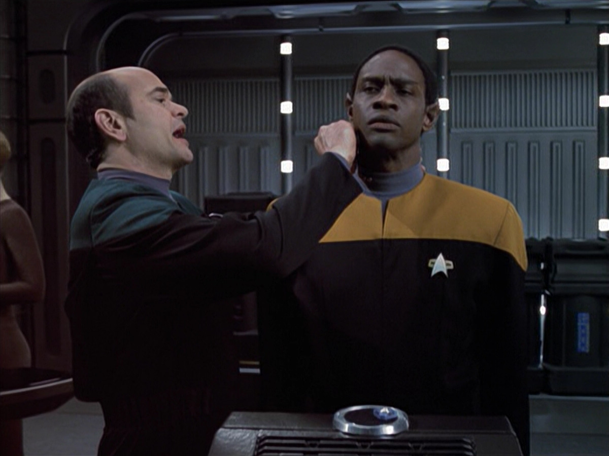 extant_StarTrek_VOY_6x26-UnimatrixZeroPart1_01645.jpg