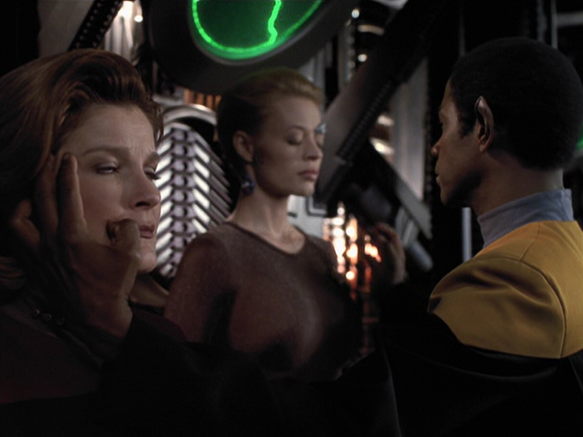 extant_StarTrek_VOY_6x26-UnimatrixZeroPart1_01708.jpg