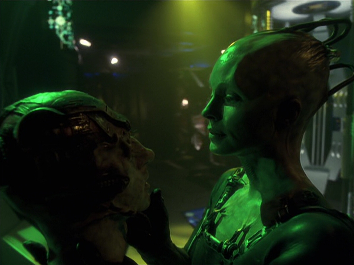 extant_StarTrek_VOY_6x26-UnimatrixZeroPart1_01785.jpg