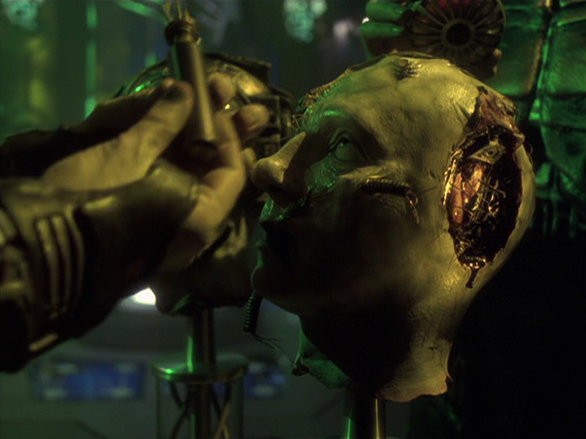 extant_StarTrek_VOY_6x26-UnimatrixZeroPart1_01820.jpg