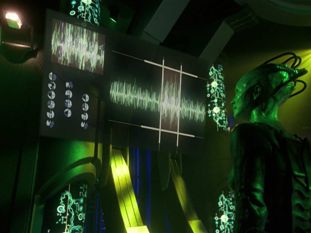 extant_StarTrek_VOY_6x26-UnimatrixZeroPart1_01825.jpg