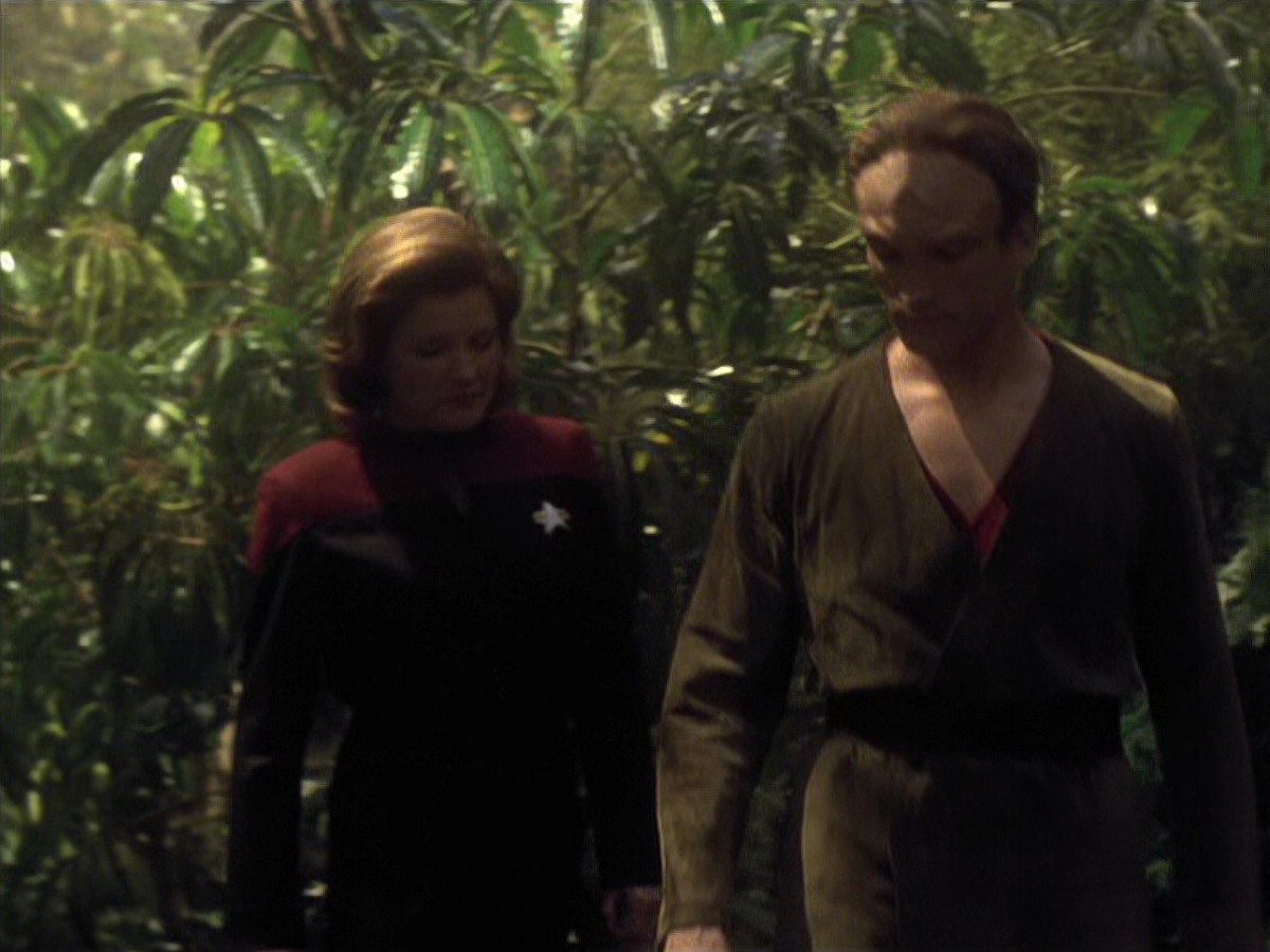 extant_StarTrek_VOY_6x26-UnimatrixZeroPart1_01882.jpg