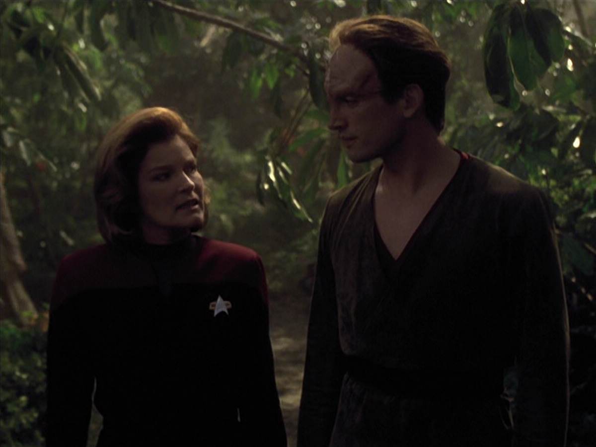 extant_StarTrek_VOY_6x26-UnimatrixZeroPart1_01945.jpg