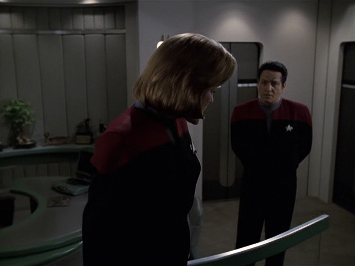 extant_StarTrek_VOY_6x26-UnimatrixZeroPart1_02159.jpg