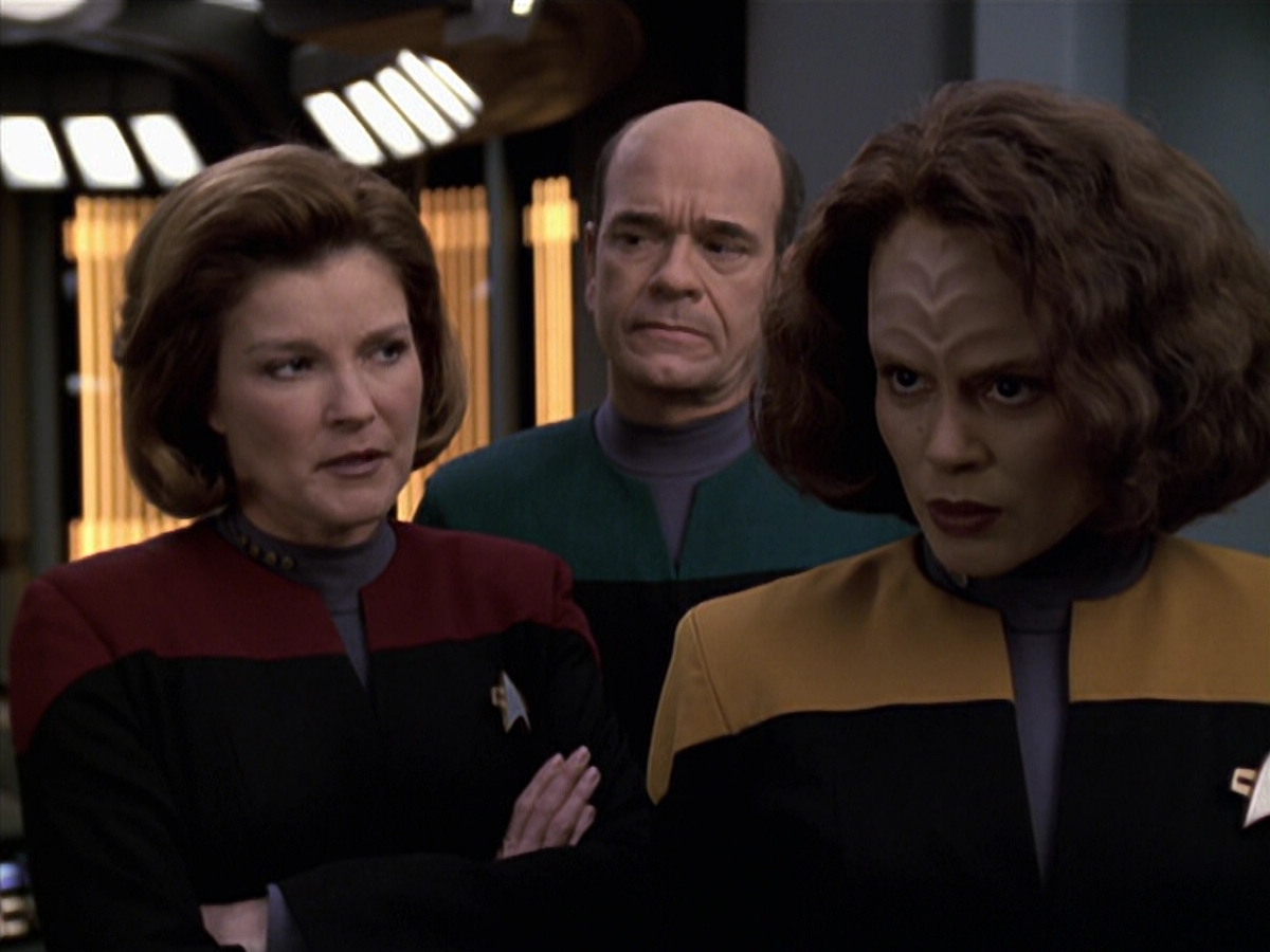 extant_StarTrek_VOY_6x26-UnimatrixZeroPart1_02352.jpg