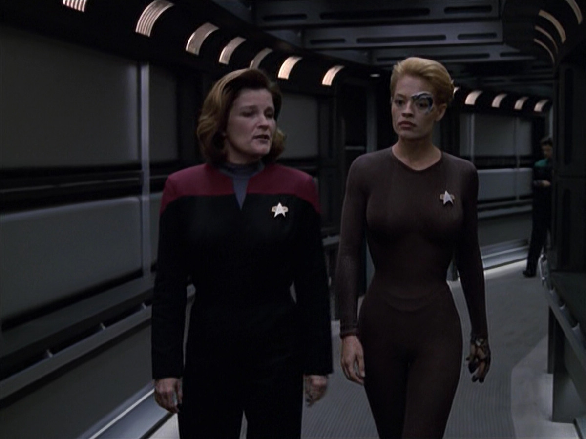extant_StarTrek_VOY_6x26-UnimatrixZeroPart1_02375.jpg