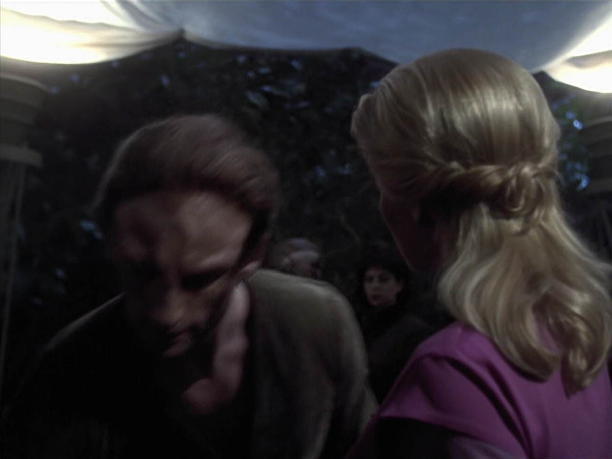 extant_StarTrek_VOY_6x26-UnimatrixZeroPart1_02452.jpg