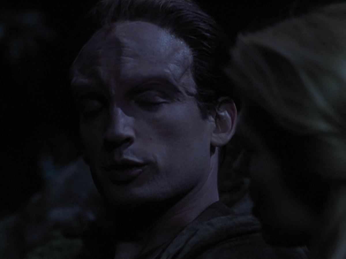 extant_StarTrek_VOY_6x26-UnimatrixZeroPart1_02552.jpg