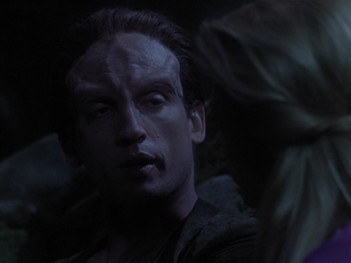 extant_StarTrek_VOY_6x26-UnimatrixZeroPart1_02622.jpg