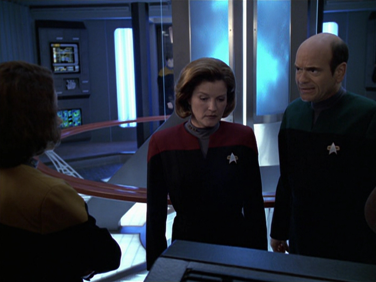 extant_StarTrek_VOY_6x26-UnimatrixZeroPart1_02660.jpg