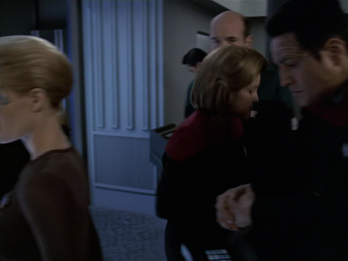 extant_StarTrek_VOY_6x26-UnimatrixZeroPart1_02737.jpg