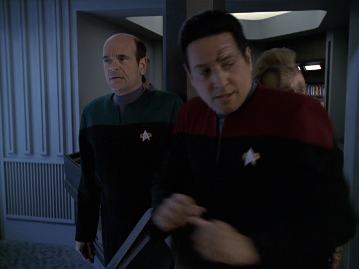 extant_StarTrek_VOY_6x26-UnimatrixZeroPart1_02740.jpg