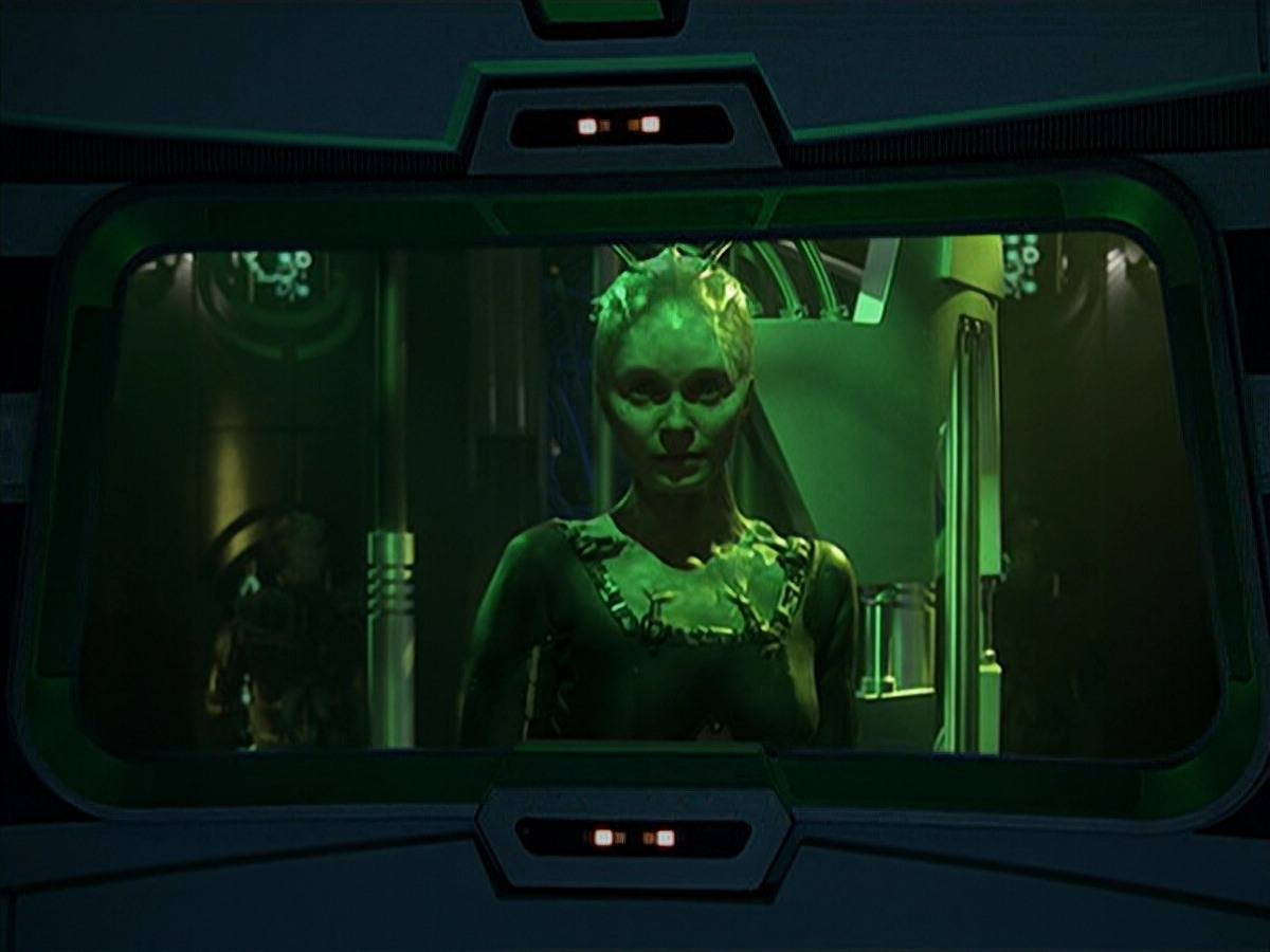 extant_StarTrek_VOY_6x26-UnimatrixZeroPart1_02905.jpg