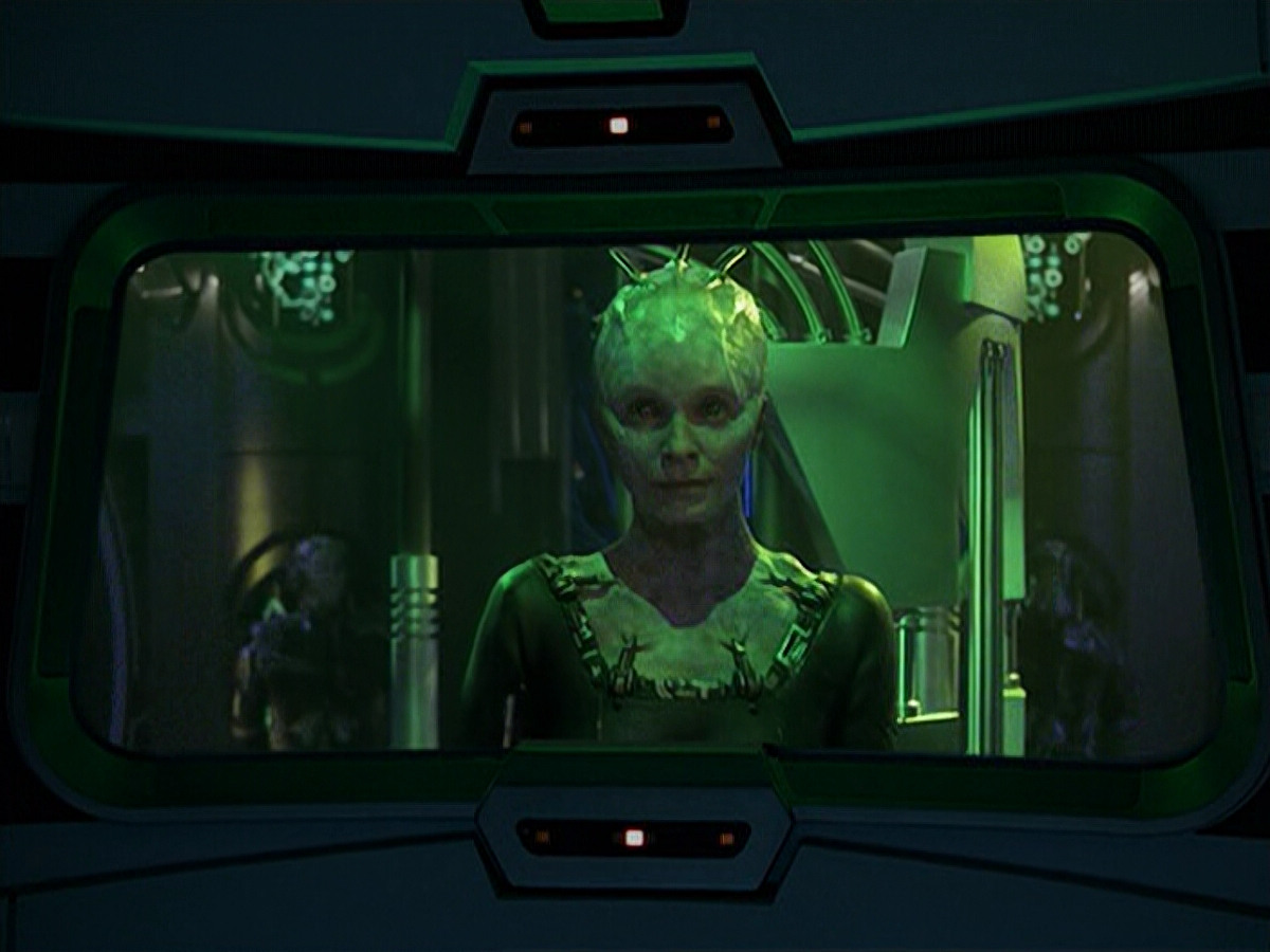 extant_StarTrek_VOY_6x26-UnimatrixZeroPart1_02906.jpg