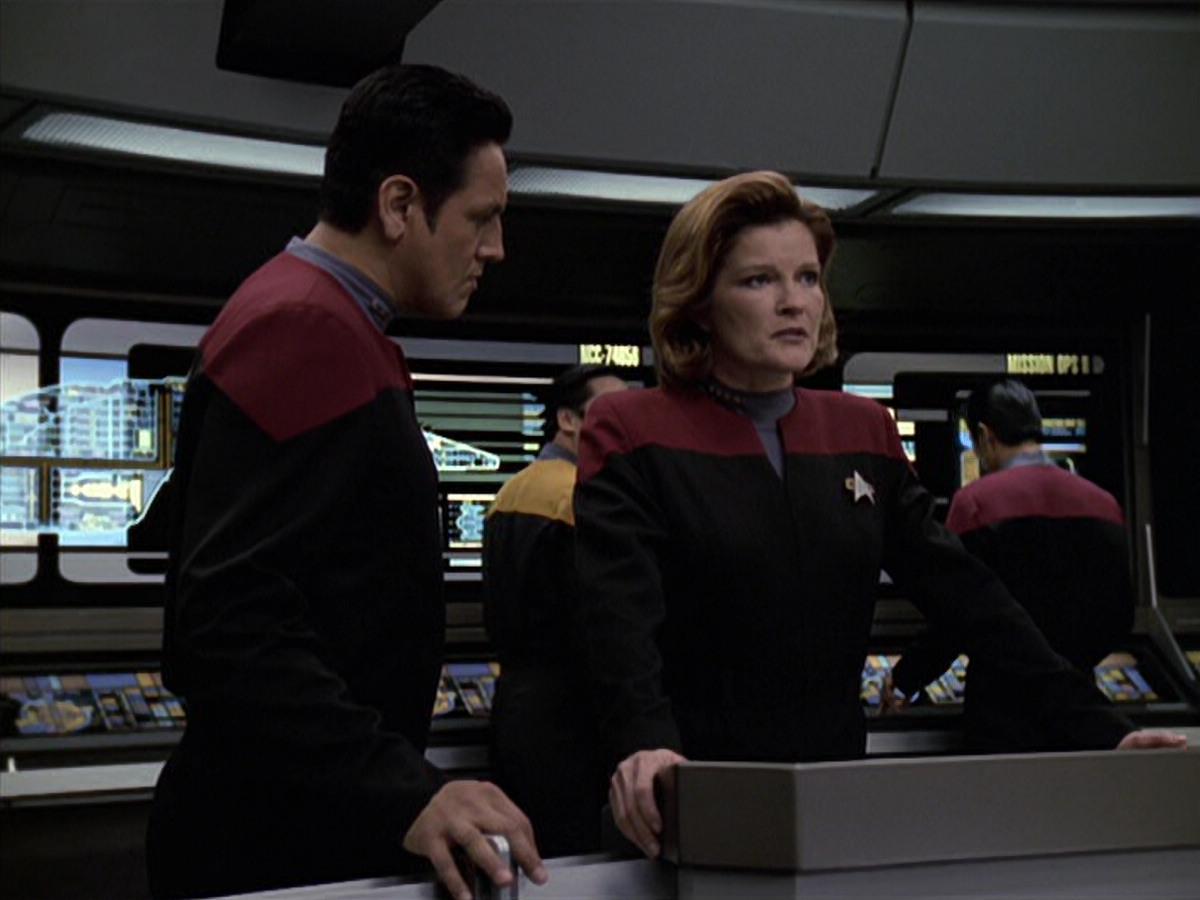 extant_StarTrek_VOY_6x26-UnimatrixZeroPart1_02961.jpg