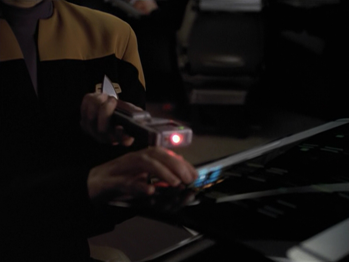 extant_StarTrek_VOY_6x26-UnimatrixZeroPart1_02984.jpg